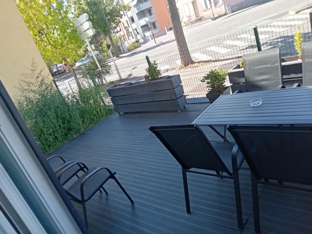 Jolie maison Sauna, Balneo lumino thérapie et Terrasse Colmar Exterior foto